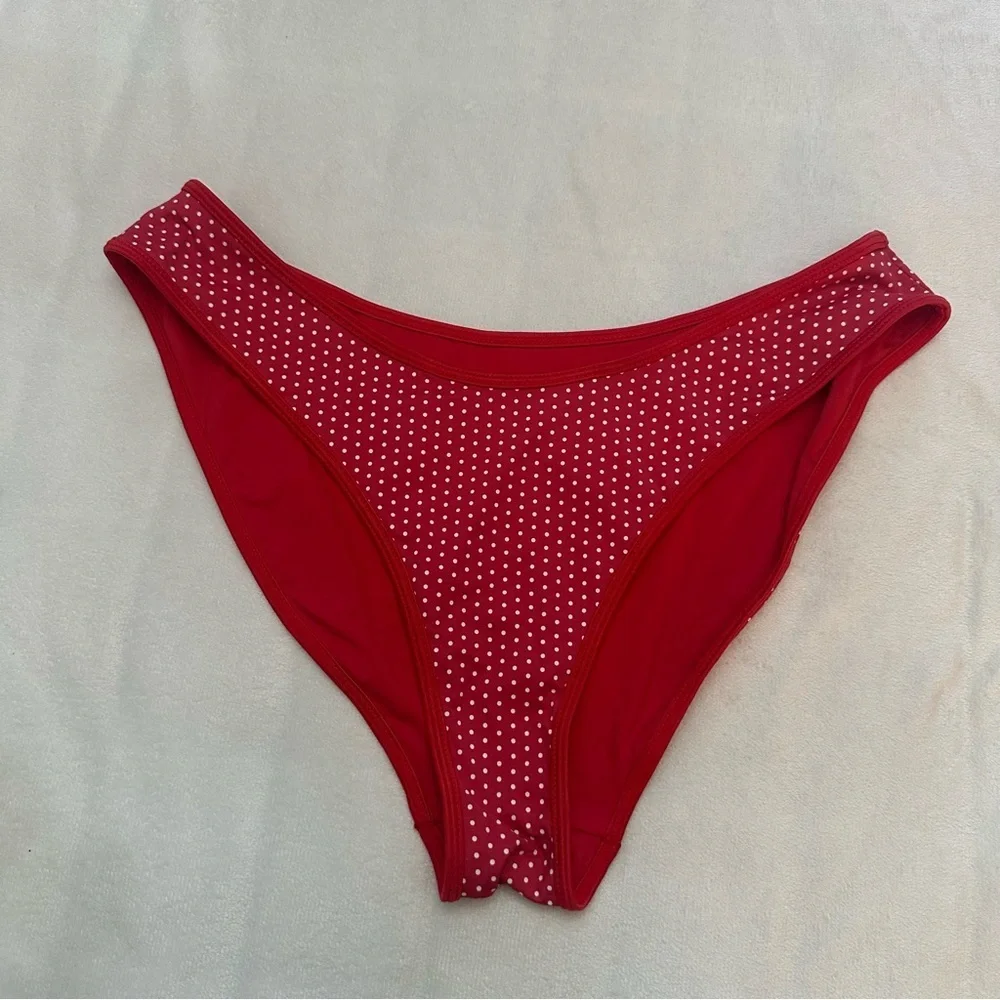 New! Frankies Bikinis Dove Classic Bikini Bottom in Scarlet Dot 51883
